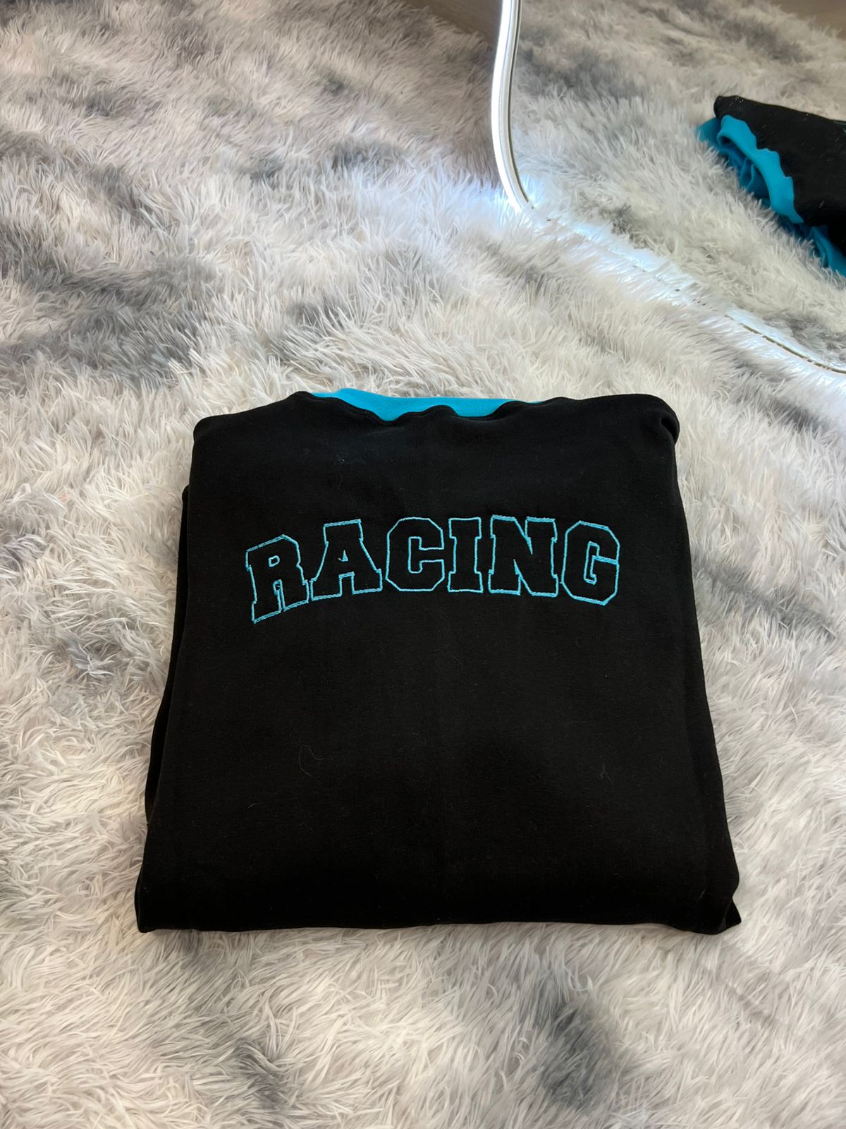 NTDC-0071 BUZO BORDADO 2 COLORES RC - Imagen 1